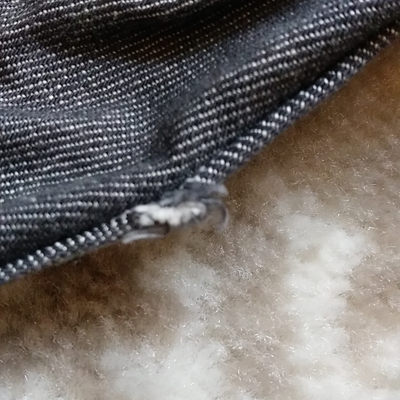 Men's 562 Levi's, SIZE 34x30,Grey. Worn and washed once. - Picture 5 of 6